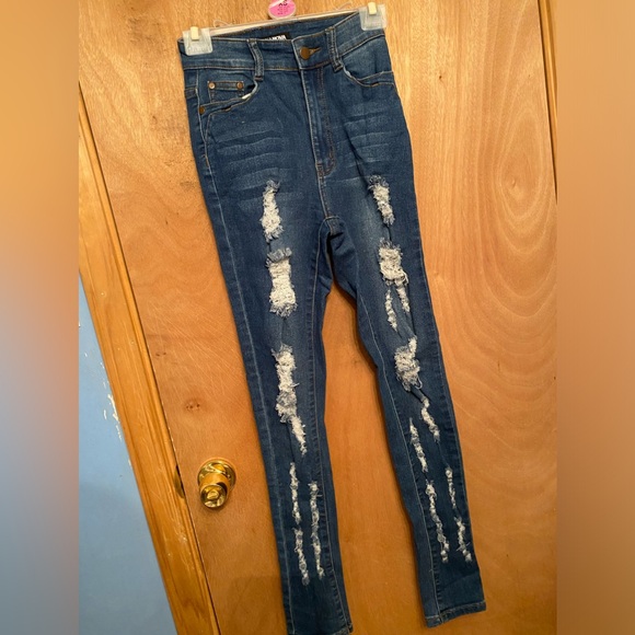 Fashion Nova Distressed Blue Jeans - Picture 9 of 12
